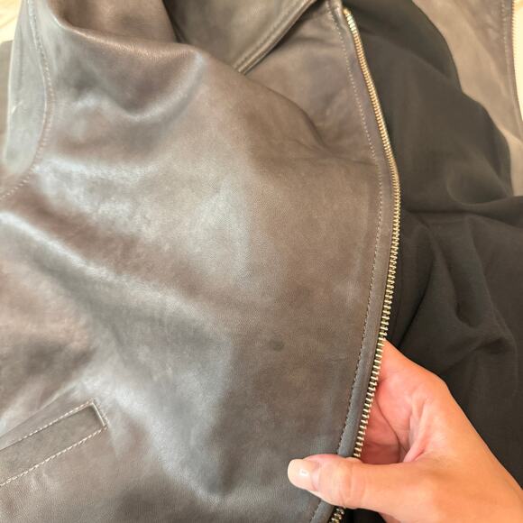 New Reformation Veda Marco Leather Oversized Bomber - Picture 6 of 9